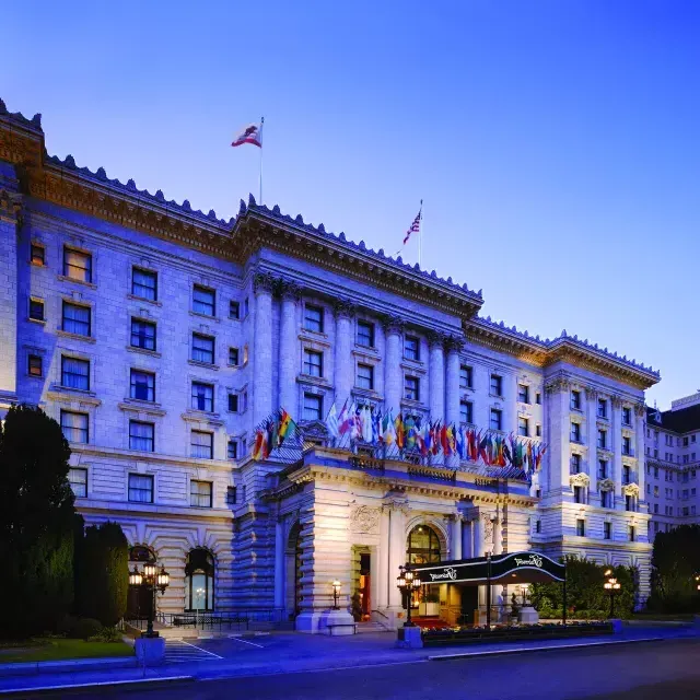 Exterior do hotel Fairmont